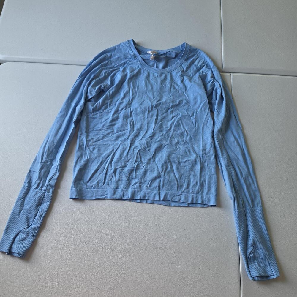 Lululemon Shirt Womens 8 Blue Swiftly Tech Long Sleeve Seamless Running LW3HHLS